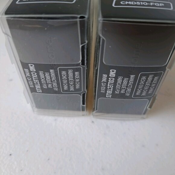 Lot of 2 FiGPiN Enamel Pins Nejire #525 Izuku #559 My Hero Academia Sealed Case - Picture 10 of 12